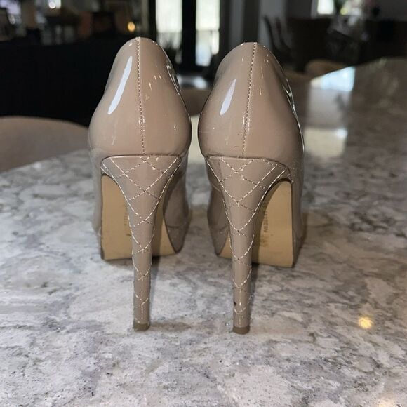 👠 Chinese Laundry Nude Platform Heels Sz 7.5 - Picture 4 of 6